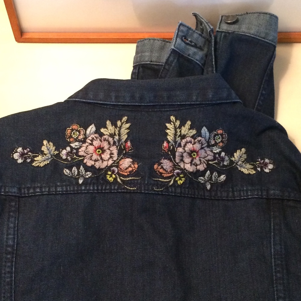 New David Bitton embroidered denim jacket